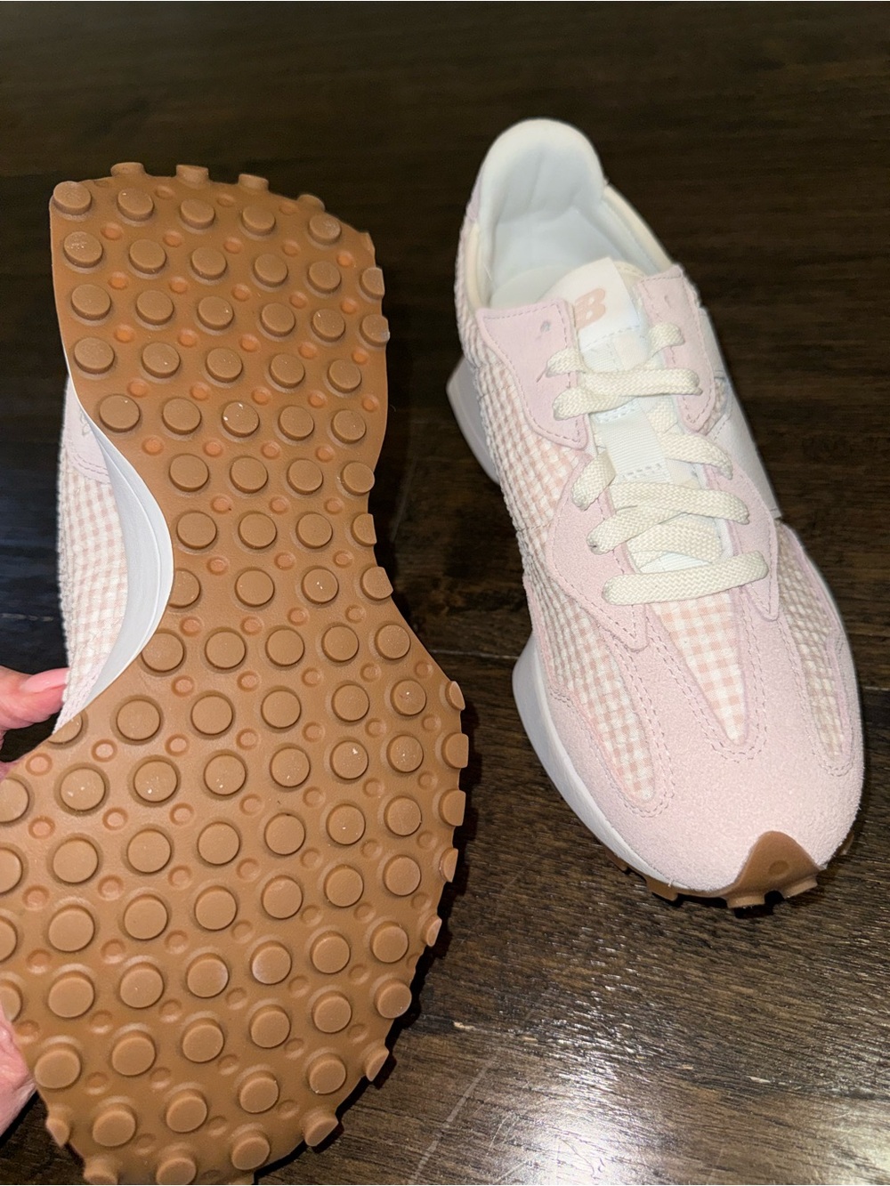 New Balance 327 Pink & White Gingham Women's Retro Runner Sneaker - Picture 15 of 16